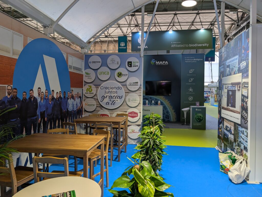 Stand de de Alarcontrol en Infoagro 2025 con Pegasus 10 mm y cartelería Dispa Green